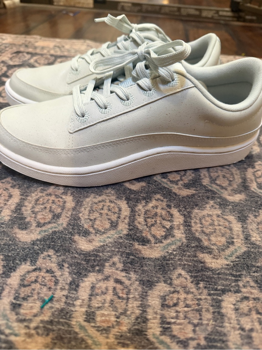 Allbirds woman’s size 7 - Picture 4 of 6